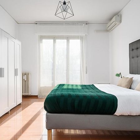 Classbnb - Appartamento A 200 Metri Dalla Metro Pagano Milánó Kültér fotó